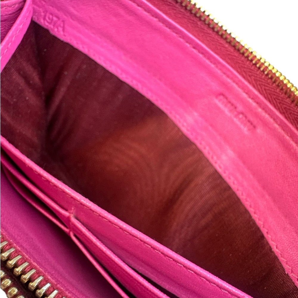 Miu Miu Pink Quilted Matellase long zip Wallet with Gold Accents - Picture 9 of 9